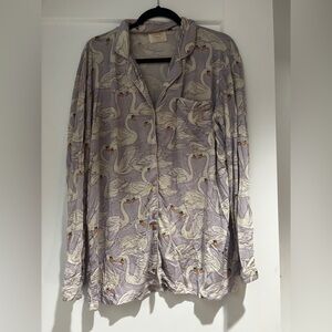 In My Sundays Purple Swan set.